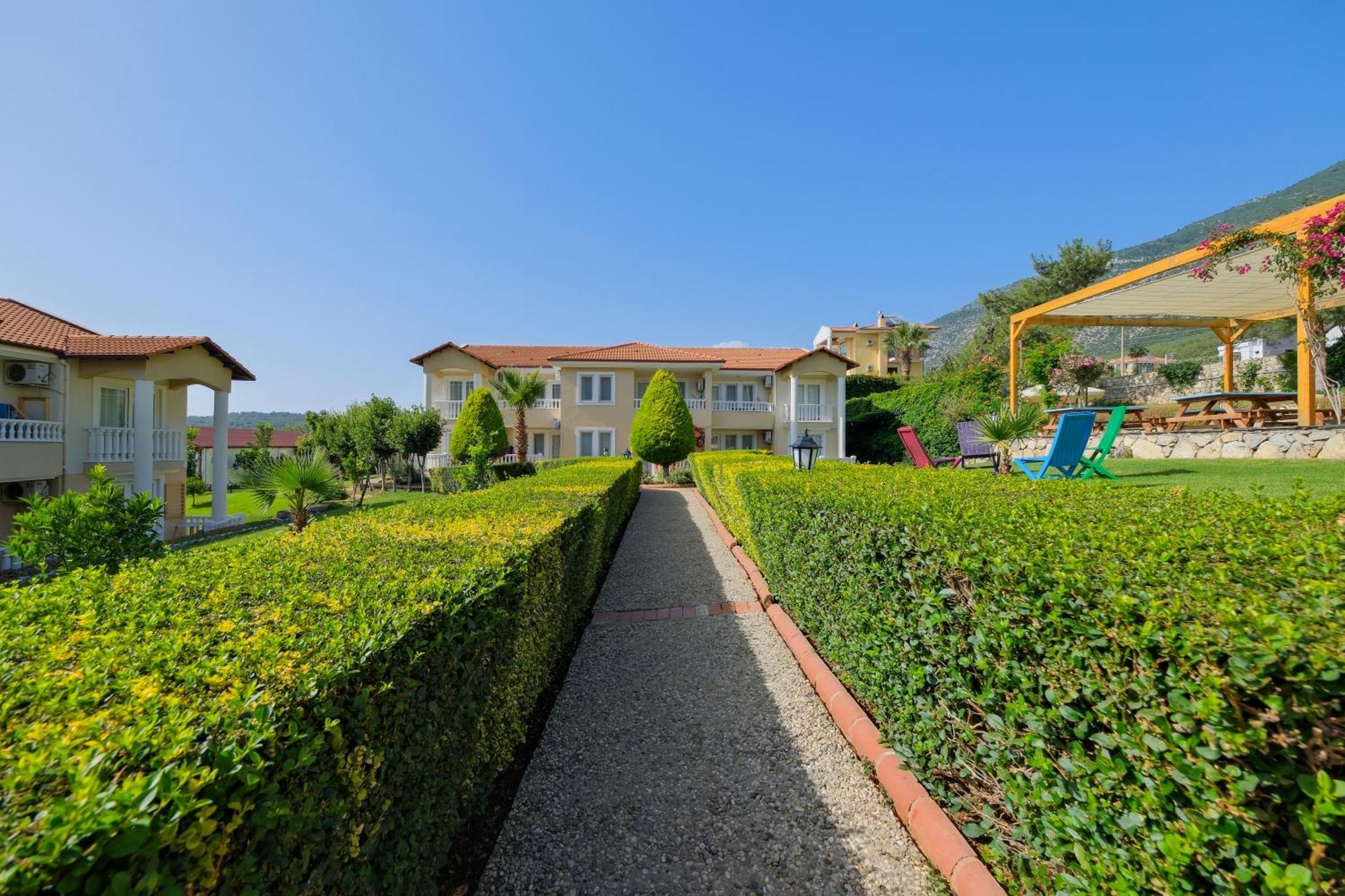Larimar Suite Hotel 올루데니스 외부 사진
