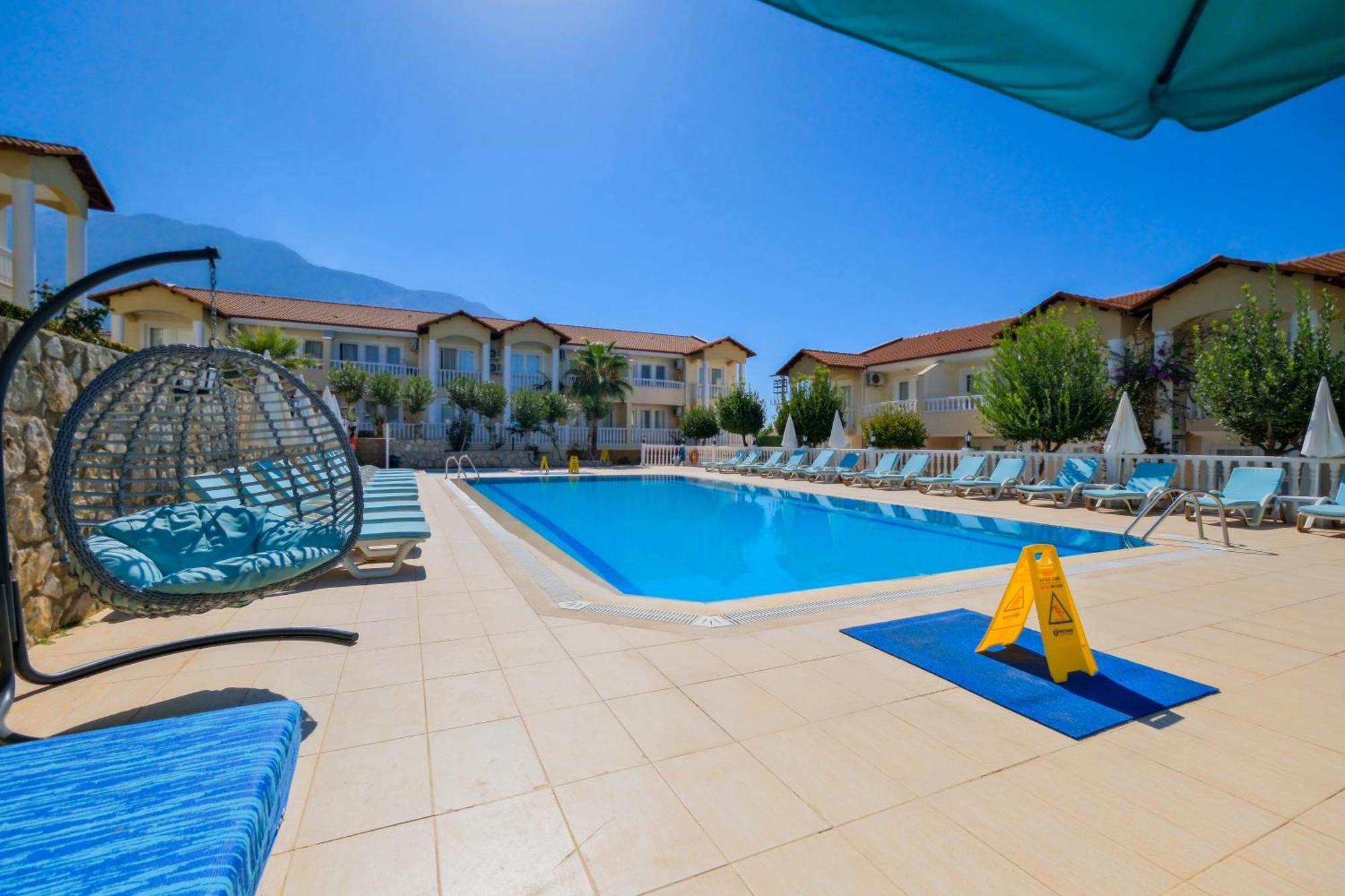 Larimar Suite Hotel 올루데니스 외부 사진