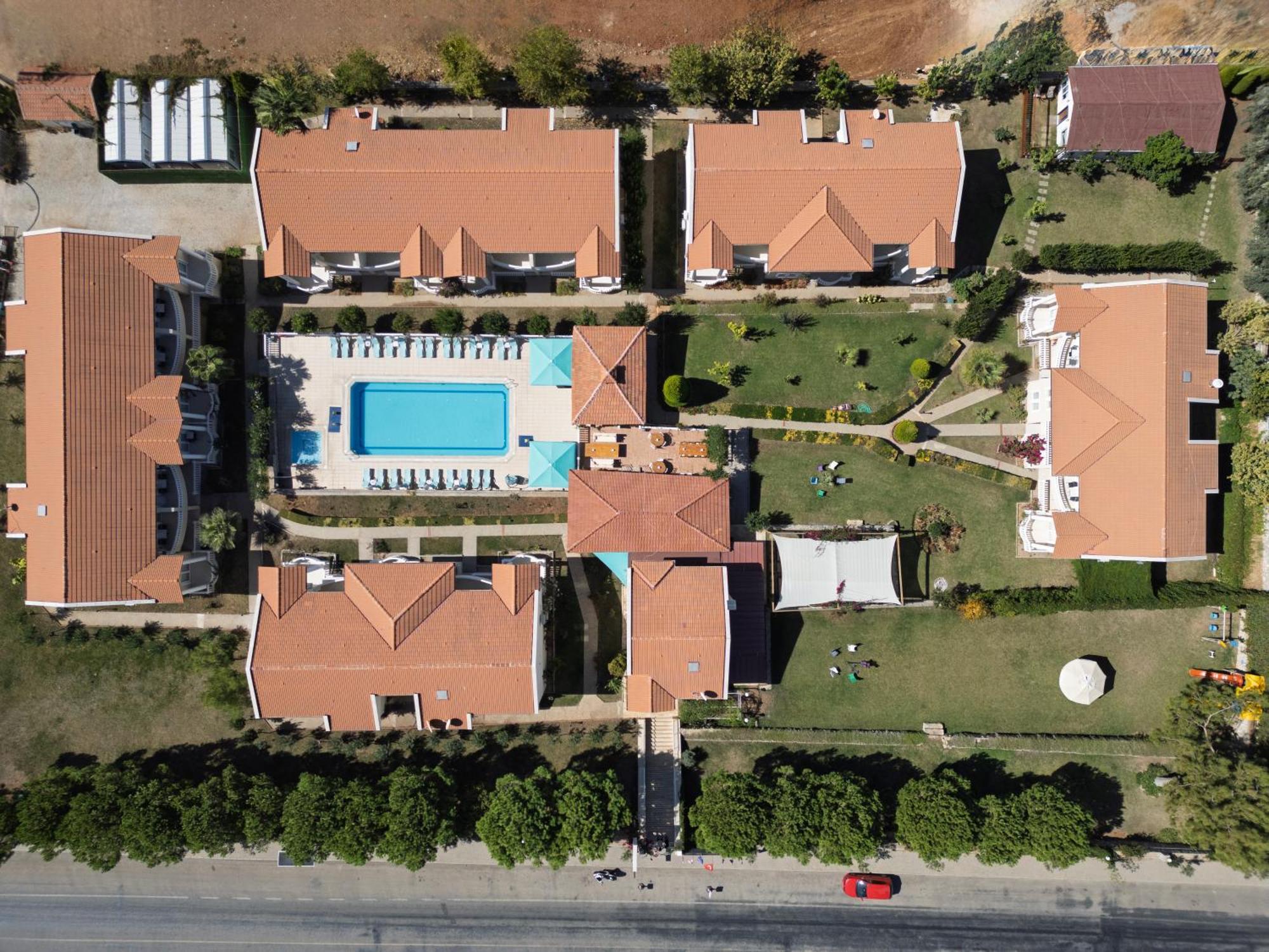 Larimar Suite Hotel 올루데니스 외부 사진