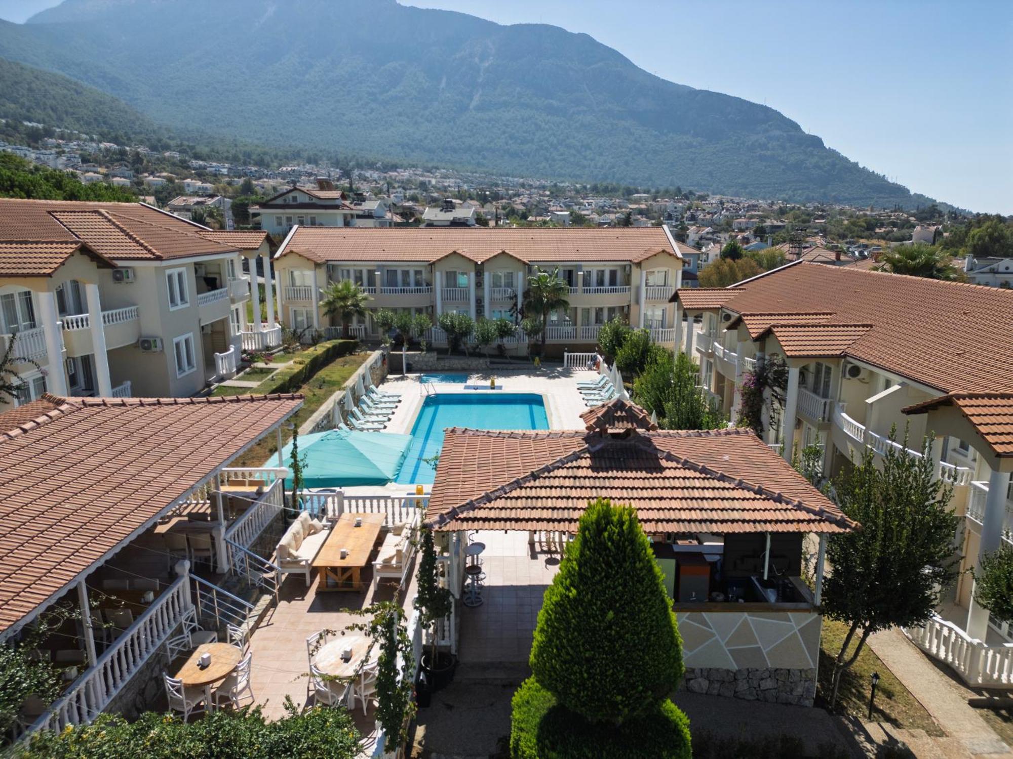 Larimar Suite Hotel 올루데니스 외부 사진
